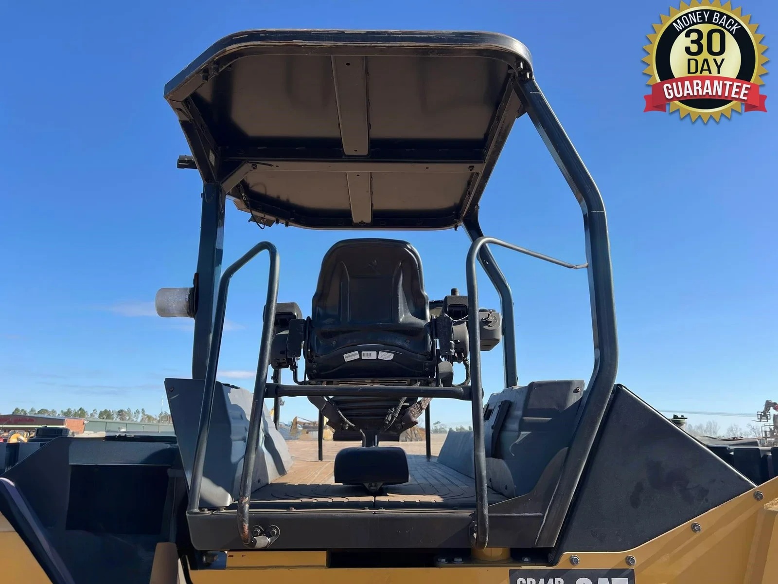 2016 CATERPILLAR CB44B - Inventory #69328 - Image 5