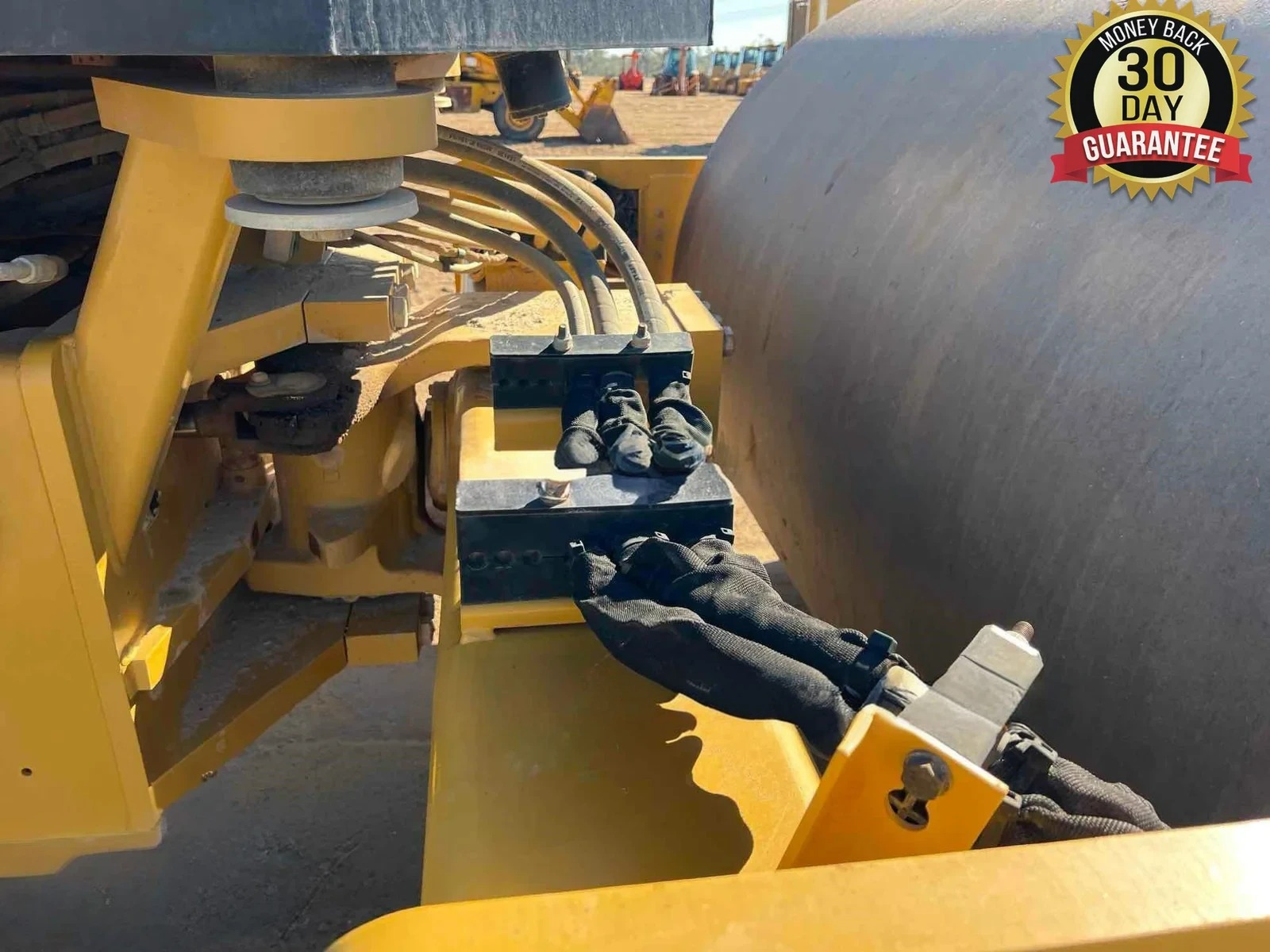 2018 CATERPILLAR CS56B - Inventory #95614 - Image 14