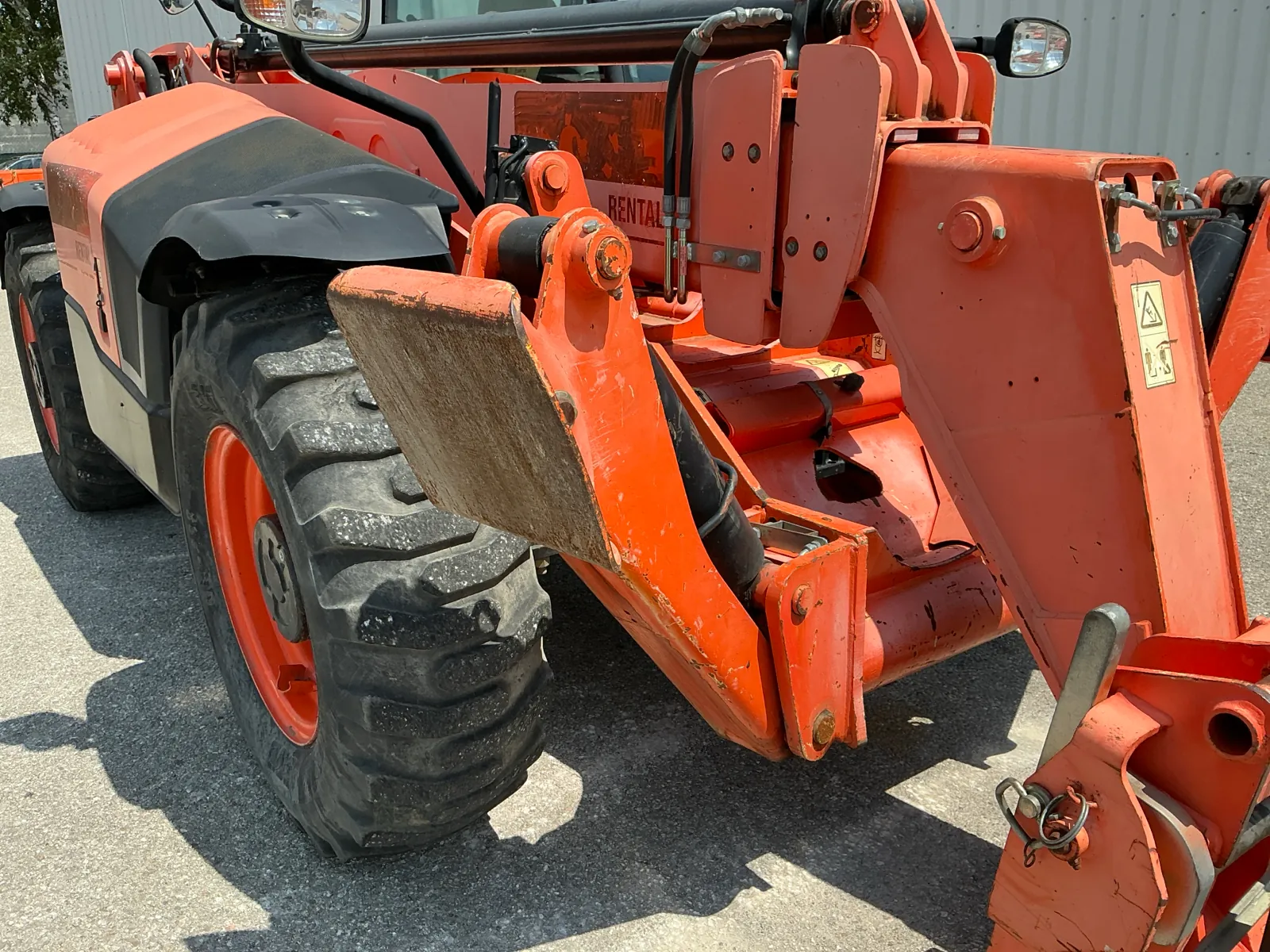 2013 JCB 540-140 TELESCOPIC HANDLER  - Image 2