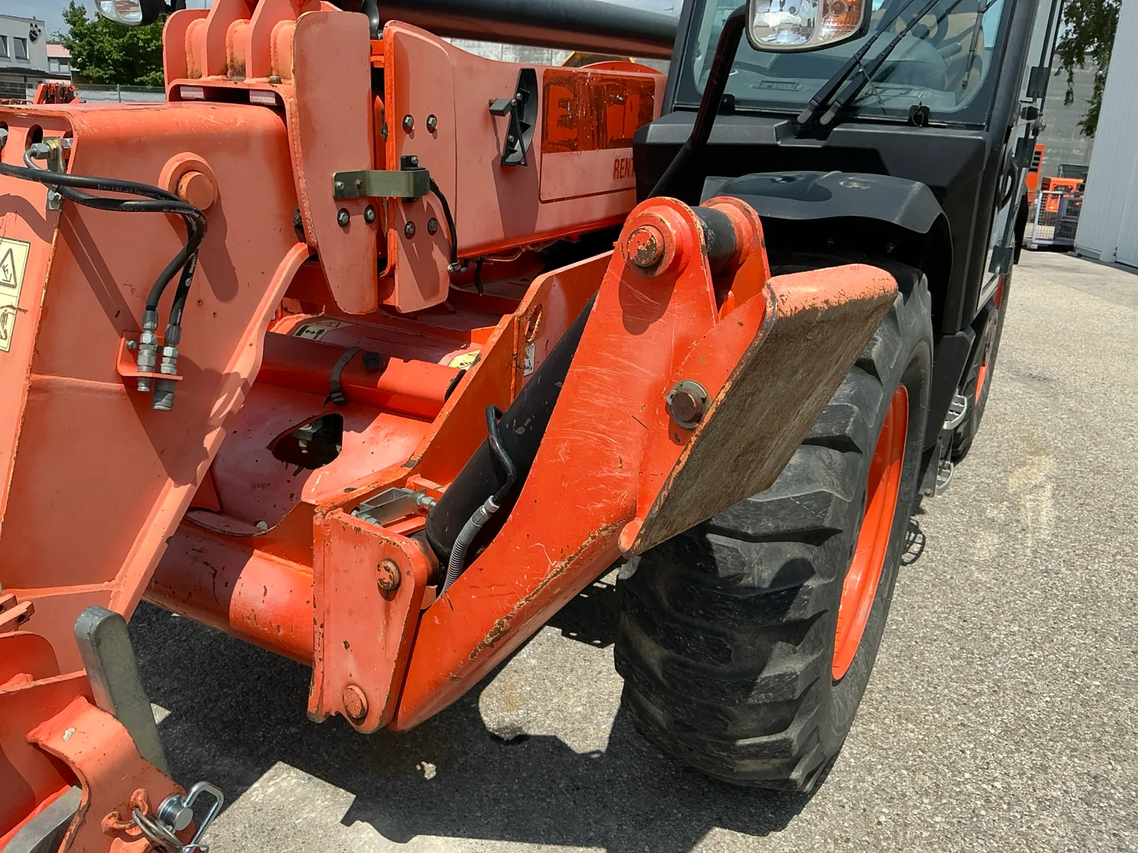 2013 JCB 540-140 TELESCOPIC HANDLER  - Image 3