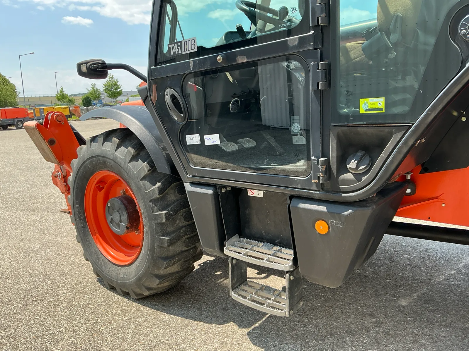 2013 JCB 540-140 TELESCOPIC HANDLER  - Image 5