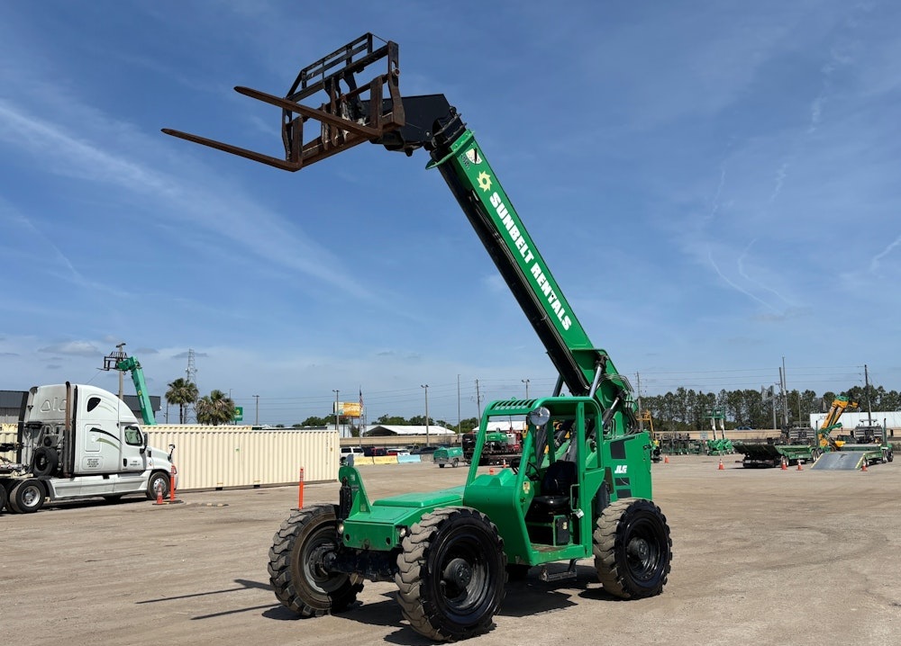 2016 SKYTRAK 8042 42' 8,000 LBS TELESCOPIC REACH FORKLIFT TELEHANDLER - Inventory #67520 - Image 7