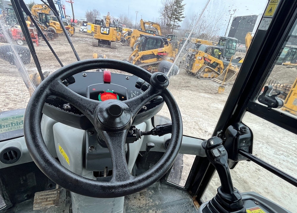 2015 CATERPILLAR 906H2 WHEEL LOADER TRACTOR AC CAB AUX HYD - Inventory #93841 - Image 13