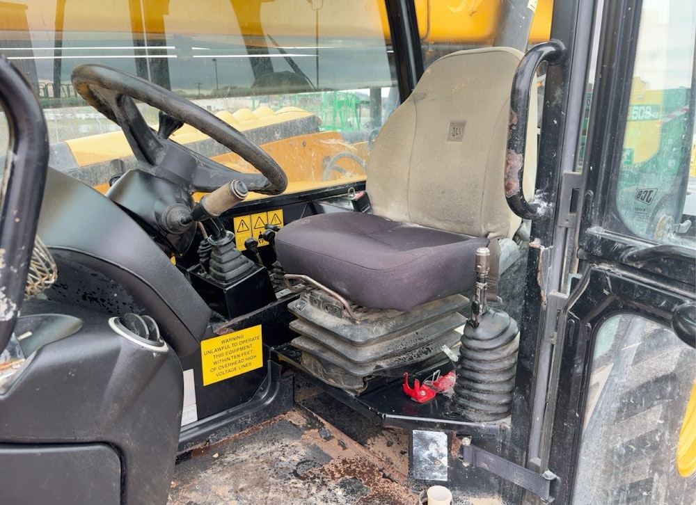 2016 JCB 509-42 42' 9,000 LBS TELESCOPIC REACH FORKLIFT CAB - Inventory #86410 - Image 11