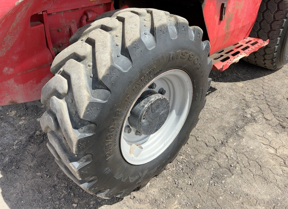 2018 MANITOU M40-4 4WD 8,000LBS ROUGH TERRAIN DIESEL - Inventory #82164 - Image 9