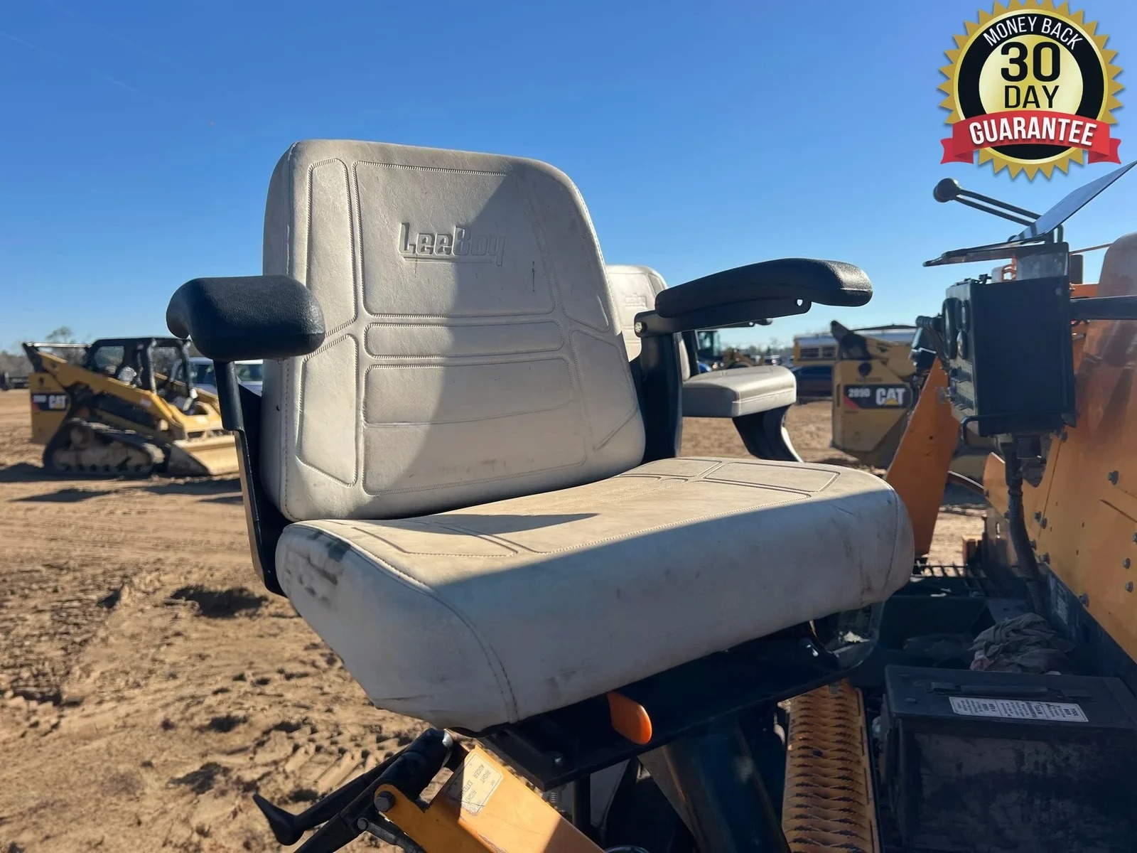2016 LEEBOY 8500C - Inventory #12596 - Image 3