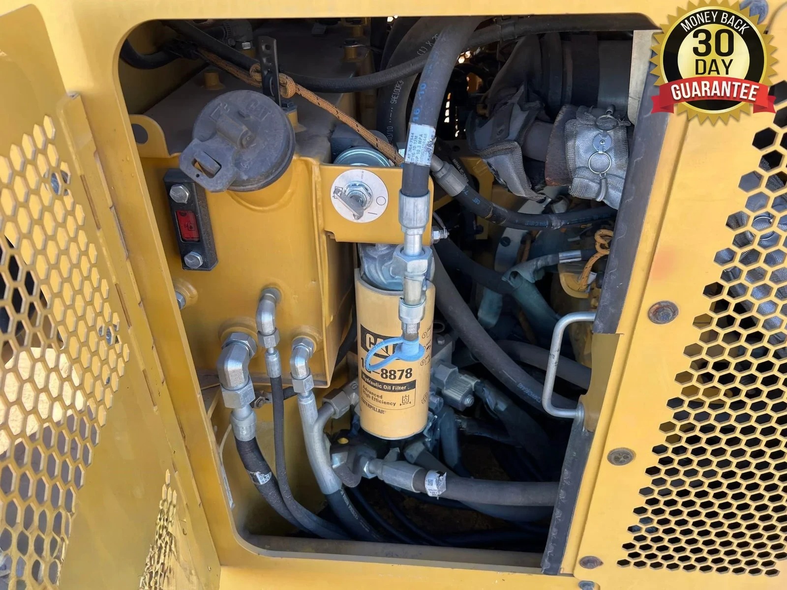 2017 CATERPILLAR CB44B - Inventory #30925 - Image 6