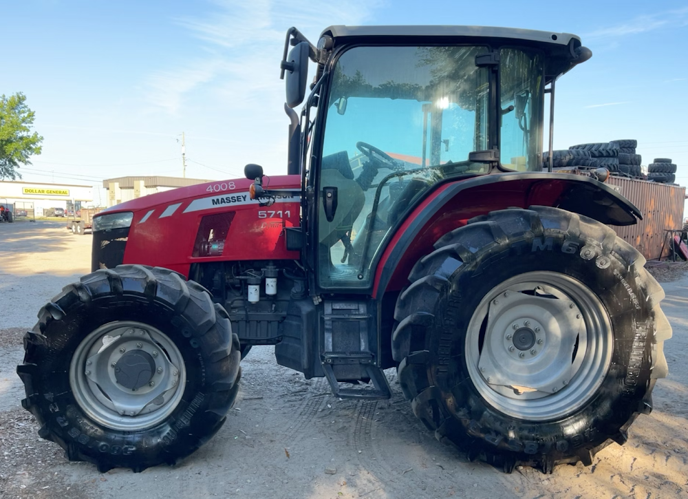 2021 MASSEY FERGUSON MF 5711 4WD DIESEL TRACTOR UTILITY AG FARM - Inventory #56270 - Image 2