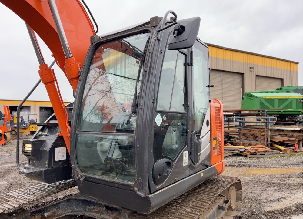2016 HITACHI ZX135US-5N EXCAVATOR TRACKHOE CAB AUX HYD THUMB QC - Inventory #47628 - Image 12