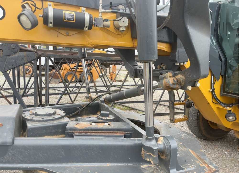 2017 JOHN DEERE 670GP 4WD MOTOR GRADER TRACTOR ROAD 14' MB AC CAB PB - Inventory #35279 - Image 7