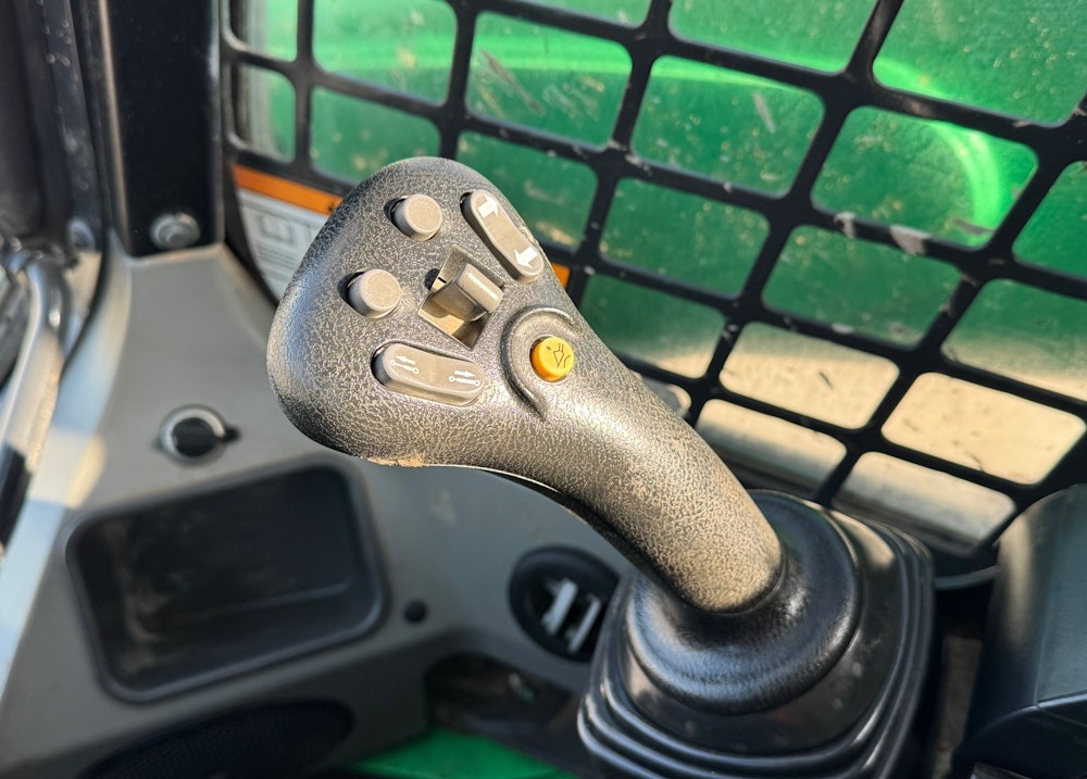2020 BOBCAT T740 SKID STEER TRACK LOADER AC CAB AUX HYD BUCKET - Inventory #41560 - Image 16