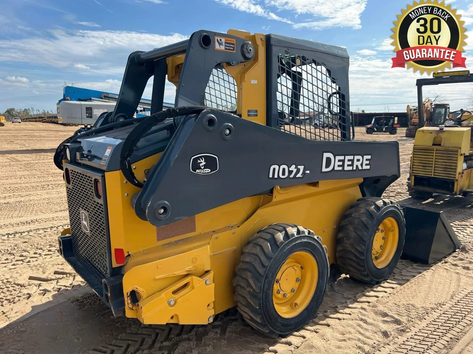 2018 DEERE 324E - Inventory #83420 - Image 3