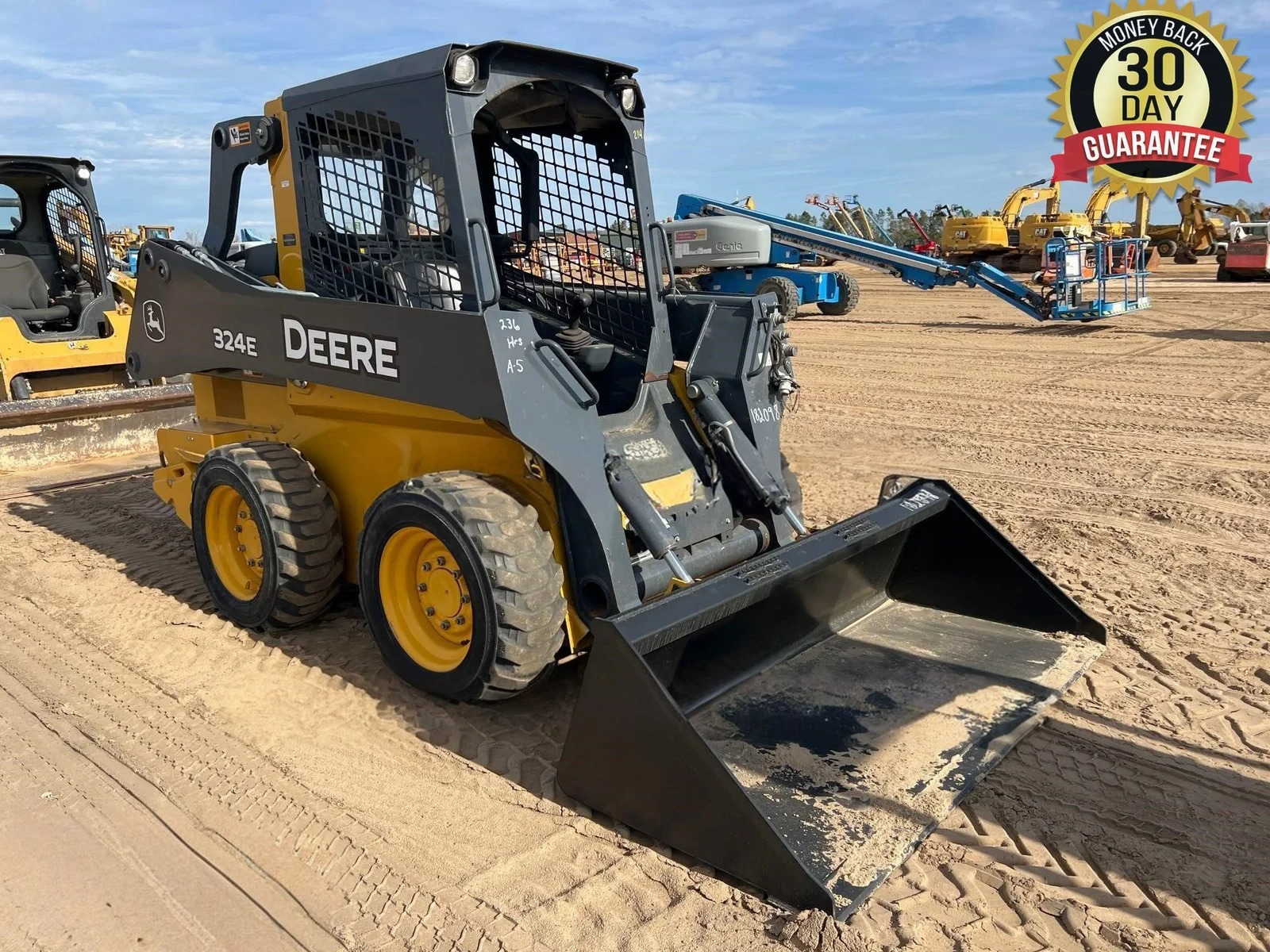 2018 DEERE 324E - Inventory #83420 - Image 8