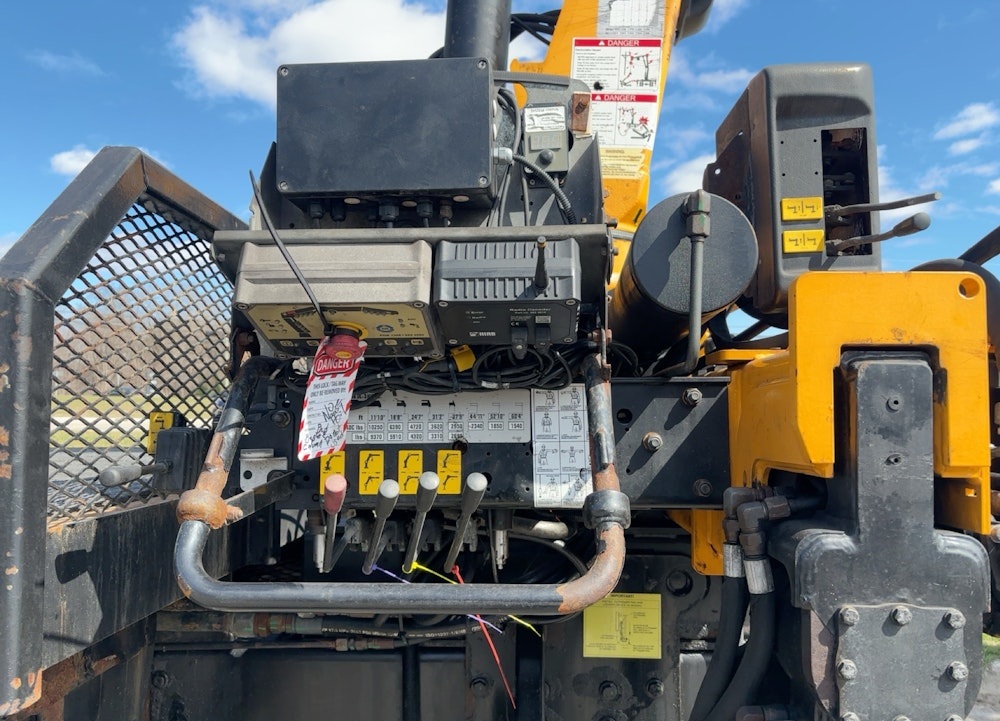 2016 FREIGHTLINER 114SD TRIA FLATBED HIAB 322E-5 BOOM CRANE TRUCK - Inventory #67239 - Image 16