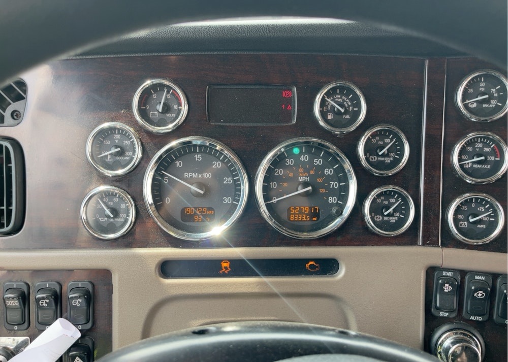 2020 PETERBILT 389 TA HIGH ROOF SLEEPER SEMI TRUCK TRACTOR MX-13 MT  - Inventory #23814 - Image 11