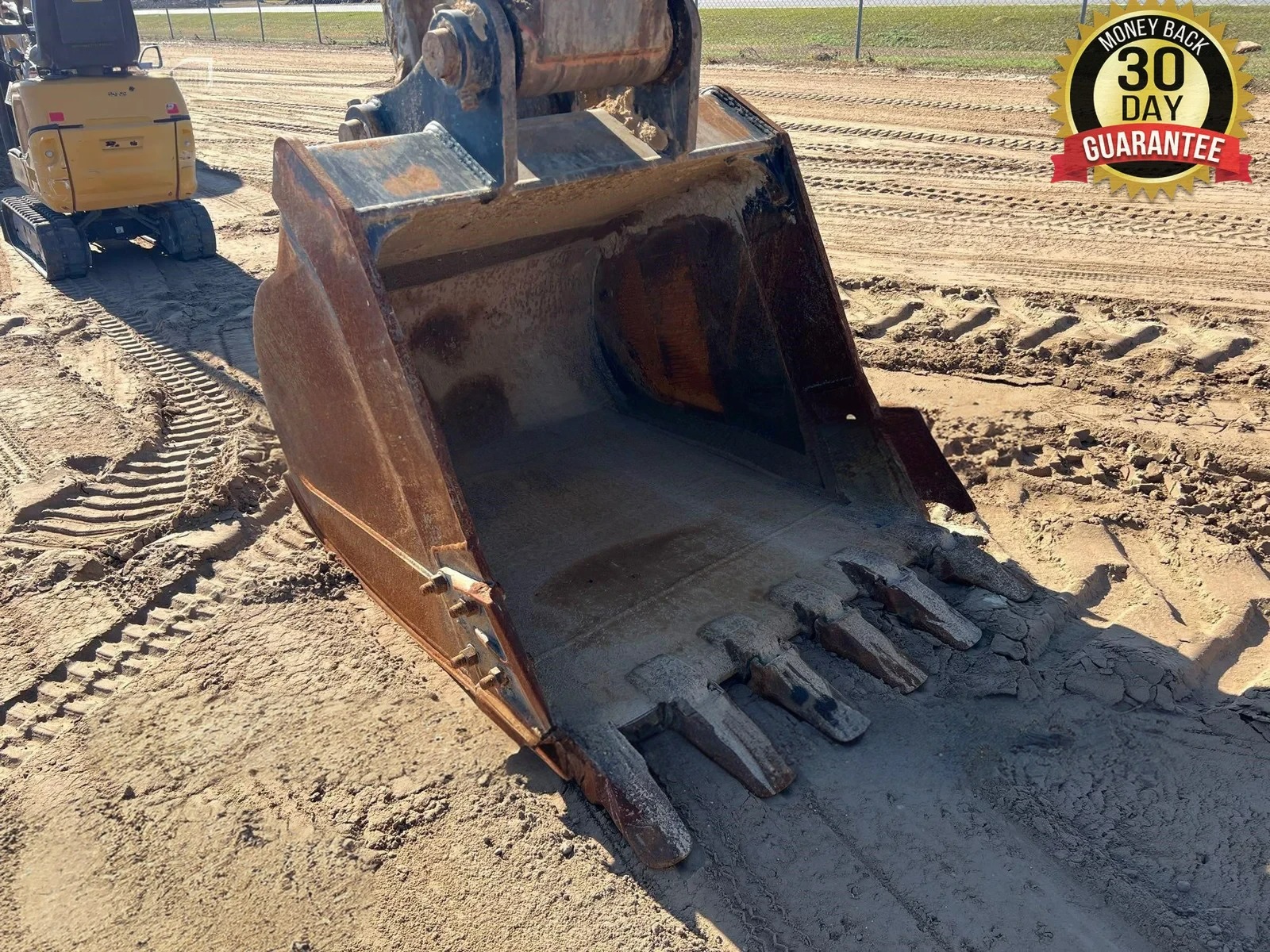 2010 DEERE 240D LC - Inventory #81045 - Image 9