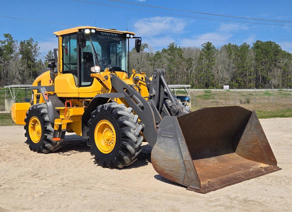 2020 VOLVO L70H ARTICULATING WHEEL LOADER TRACTOR CAB HYD QC 108 - Inventory #38149 - Image 3