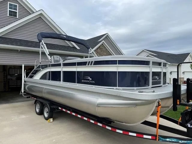 2022 BENNINGTON MARIN 23SXSB TRITOON -  - Image 15
